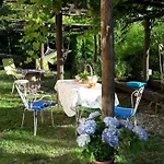 The Italian Riviera Bed and breakfast San Salvatore (Genoa)