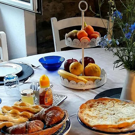 Oda ve Kahvaltı The Italian Riviera 3*
